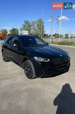 Позашляховик / Кросовер BMW X3 2022 в 