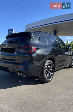Позашляховик / Кросовер BMW X3 2022 в 