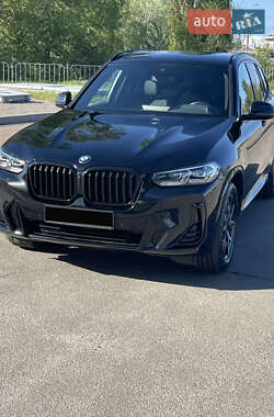 Позашляховик / Кросовер BMW X3 2022 в 