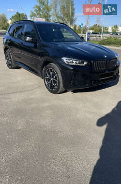 Позашляховик / Кросовер BMW X3 2022 в 