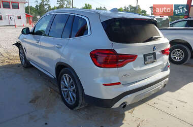 Позашляховик / Кросовер BMW X3 2019 в 