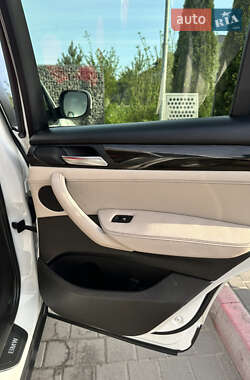 Позашляховик / Кросовер BMW X3 2012 в 