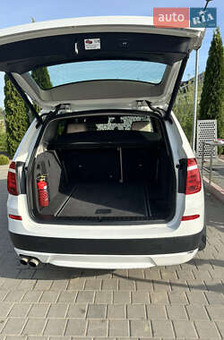 Позашляховик / Кросовер BMW X3 2012 в 