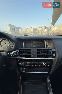 Внедорожник / Кроссовер BMW X3 2015 в 