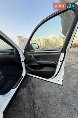 Внедорожник / Кроссовер BMW X3 2015 в 
