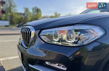 Позашляховик / Кросовер BMW X3 2017 в 