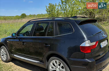 Внедорожник / Кроссовер BMW X3 2010 в 