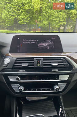 Внедорожник / Кроссовер BMW X3 2020 в 