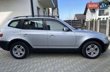 Внедорожник / Кроссовер BMW X3 2004 в 