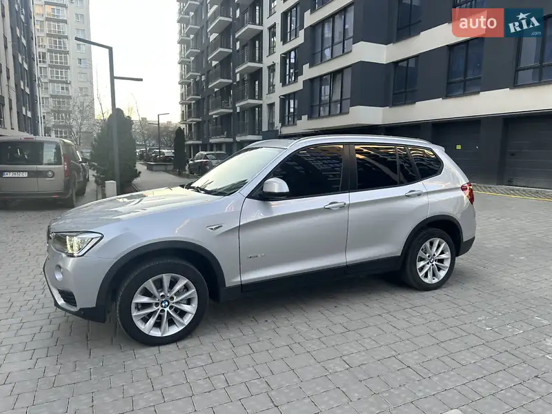 Внедорожник / Кроссовер BMW X3 2016 в 