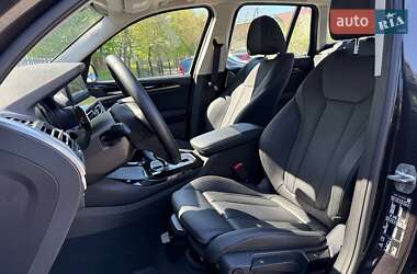 Позашляховик / Кросовер BMW X3 2022 в 