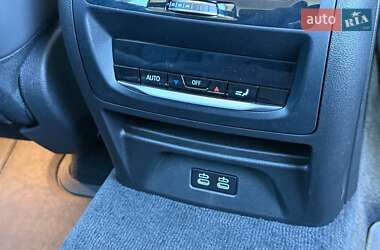 Позашляховик / Кросовер BMW X3 2022 в 
