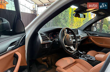 Позашляховик / Кросовер BMW X3 2023 в 