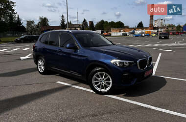 Позашляховик / Кросовер BMW X3 2021 в 