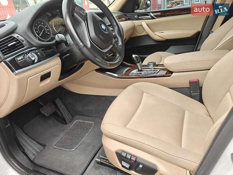 Внедорожник / Кроссовер BMW X3 2016 в Киеве