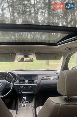 Позашляховик / Кросовер BMW X3 2011 в 
