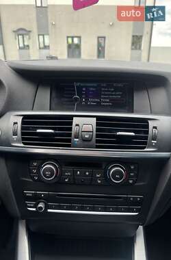 Позашляховик / Кросовер BMW X3 2012 в 