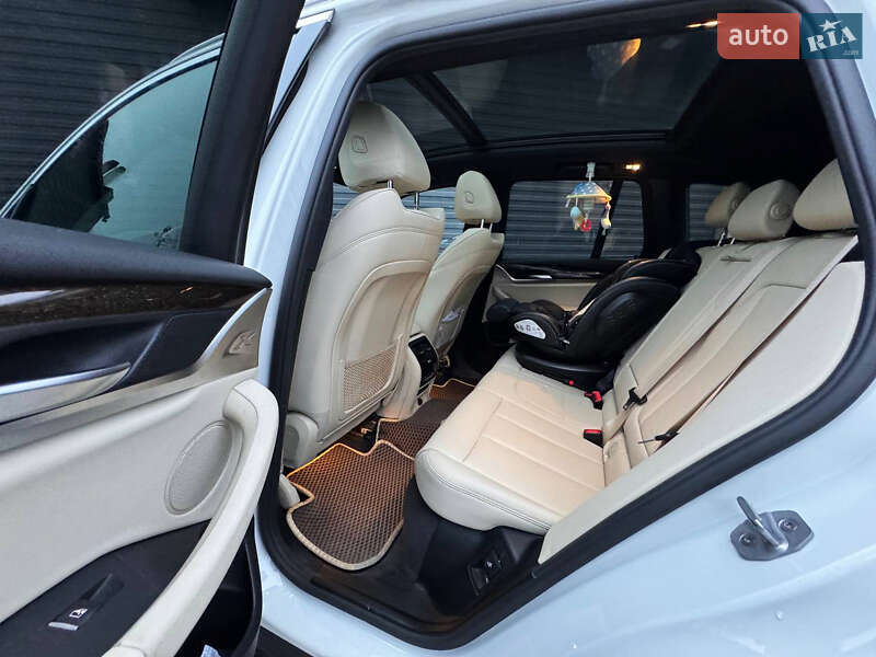 Позашляховик / Кросовер BMW X3 2018 в Кам'янському