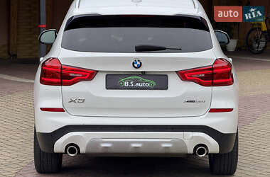 Позашляховик / Кросовер BMW X3 2018 в 