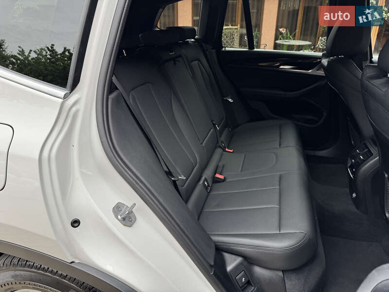 Позашляховик / Кросовер BMW X3 2018 в Мукачевому