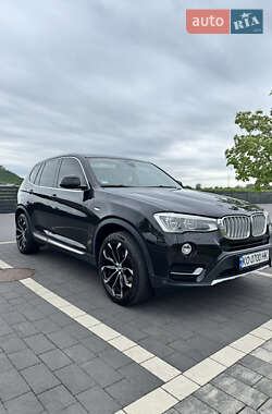 Внедорожник / Кроссовер BMW X3 2016 в 
