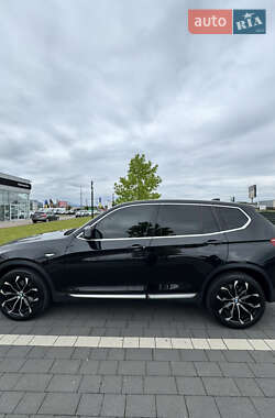 Внедорожник / Кроссовер BMW X3 2016 в 