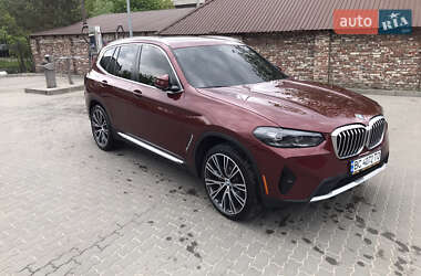 Позашляховик / Кросовер BMW X3 2022 в 