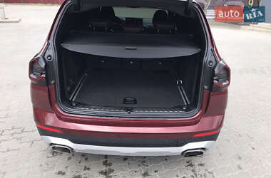 Позашляховик / Кросовер BMW X3 2022 в 
