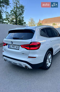 Позашляховик / Кросовер BMW X3 2020 в 