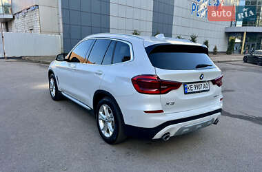 Позашляховик / Кросовер BMW X3 2020 в 