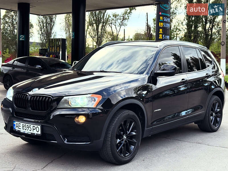 Позашляховик / Кросовер BMW X3 2012 в 