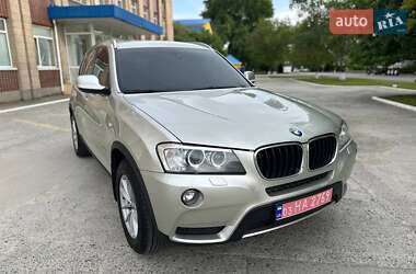 Позашляховик / Кросовер BMW X3 2011 в 
