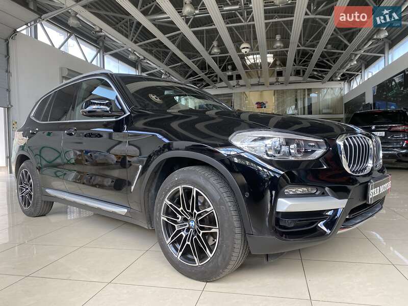 Внедорожник / Кроссовер BMW X3 2021 в Одессе