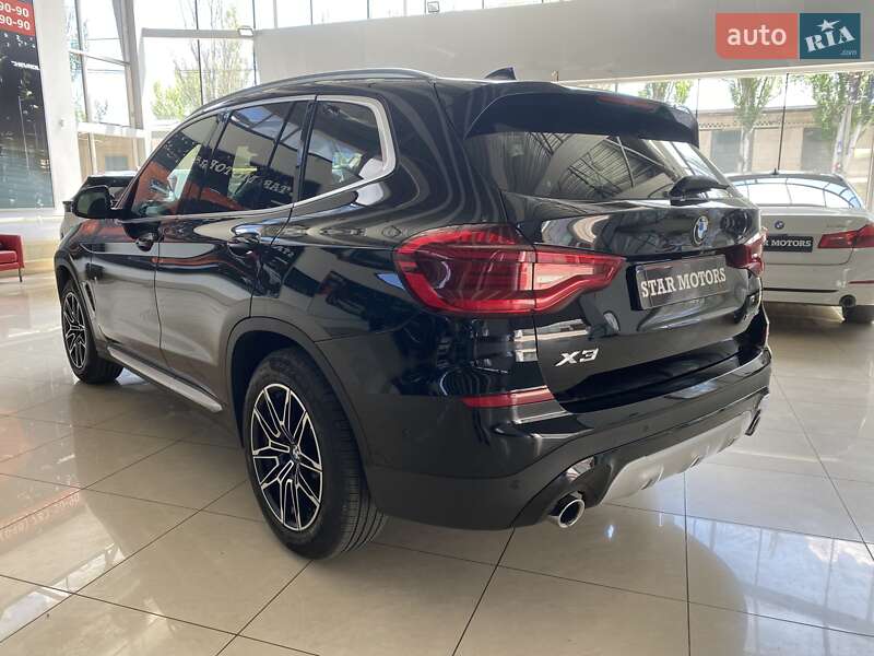 Внедорожник / Кроссовер BMW X3 2021 в Одессе