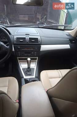 Внедорожник / Кроссовер BMW X3 2006 в 