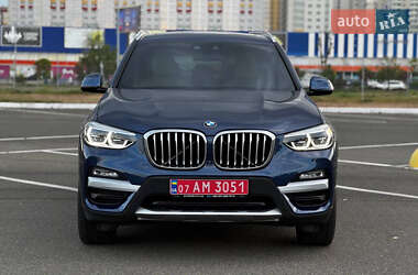 Позашляховик / Кросовер BMW X3 2018 в 