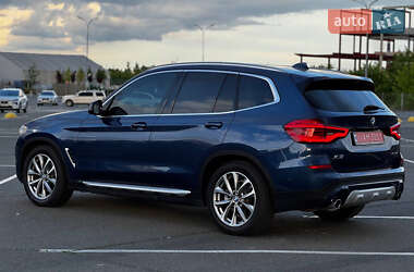 Позашляховик / Кросовер BMW X3 2018 в 