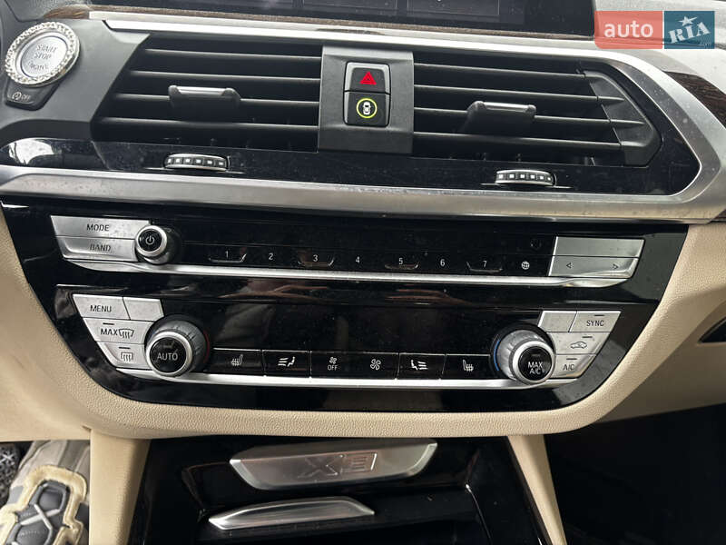 Внедорожник / Кроссовер BMW X3 2021 в Стрые