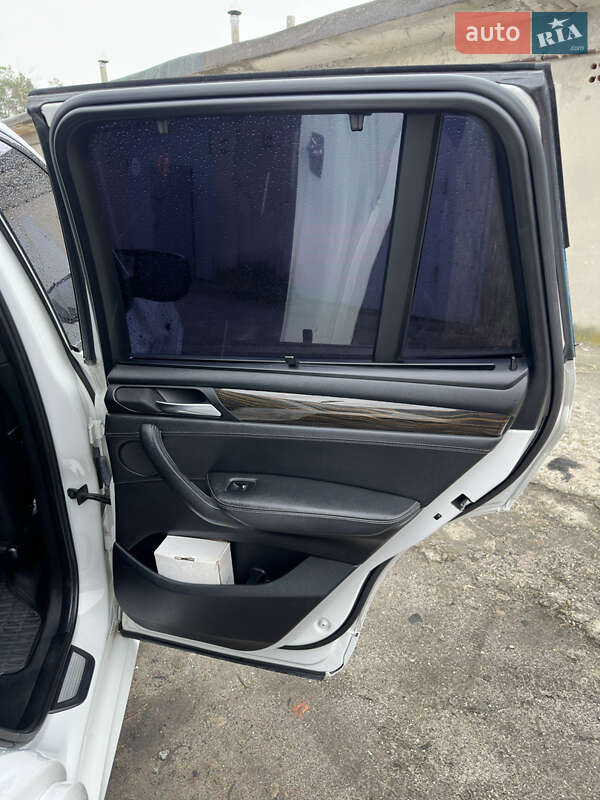 Внедорожник / Кроссовер BMW X3 2011 в Нетешине