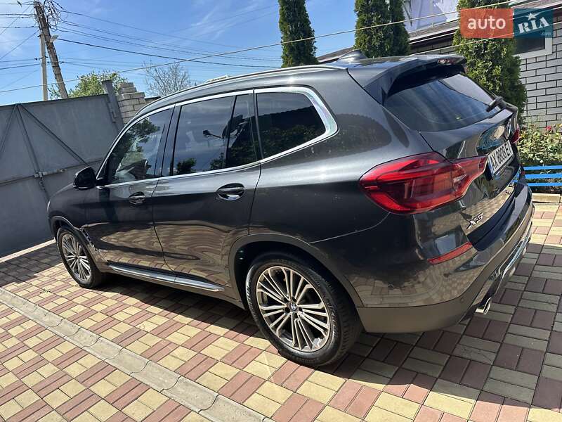 Внедорожник / Кроссовер BMW X3 2018 в Харькове