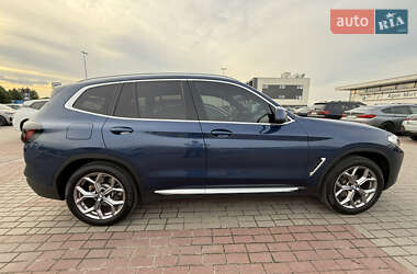 Внедорожник / Кроссовер BMW X3 2021 в 