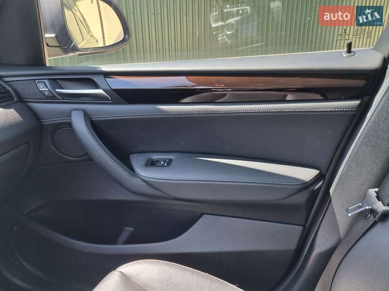 Внедорожник / Кроссовер BMW X3 2016 в Львове