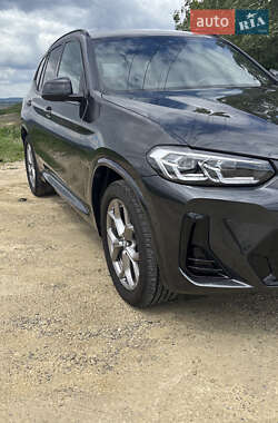 Позашляховик / Кросовер BMW X3 2023 в 