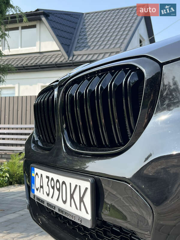 Внедорожник / Кроссовер BMW X3 2019 в Черкассах