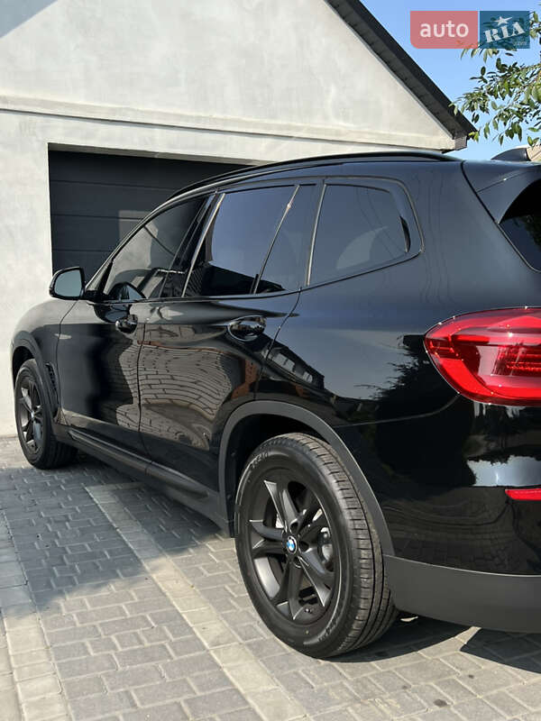 Внедорожник / Кроссовер BMW X3 2019 в Черкассах