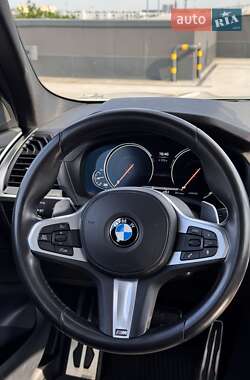 Внедорожник / Кроссовер BMW X3 2018 в 