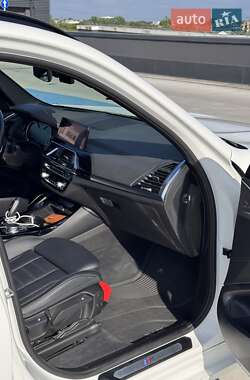 Внедорожник / Кроссовер BMW X3 2018 в 