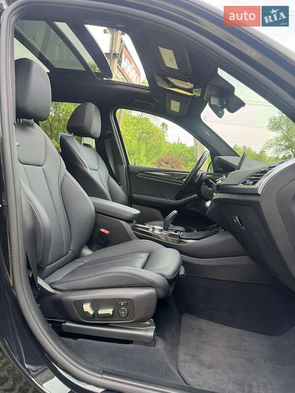 Внедорожник / Кроссовер BMW X3 2020 в Львове