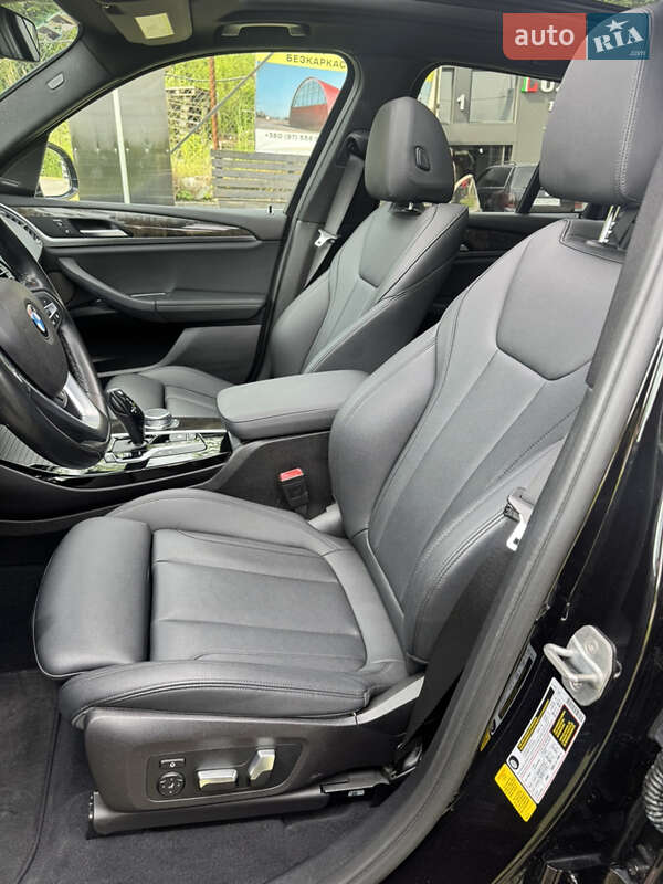 Внедорожник / Кроссовер BMW X3 2020 в Львове