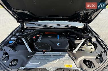 Внедорожник / Кроссовер BMW X3 2022 в 